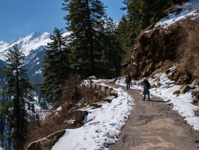 Trail through the Tosh Valley, Himachal Pradesh