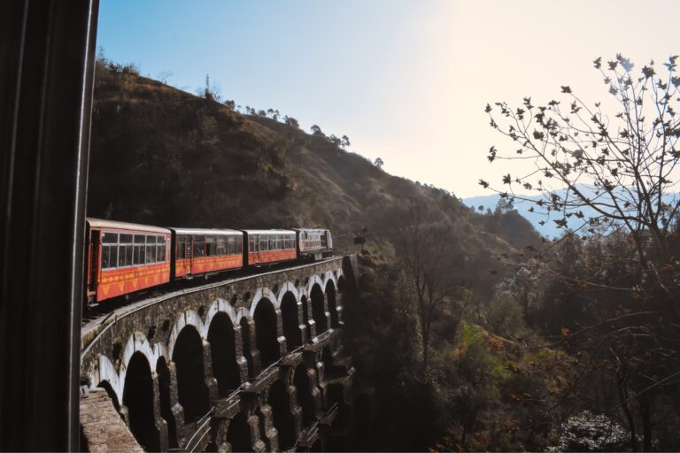Read more about the article Kalka Shimla Toy Train