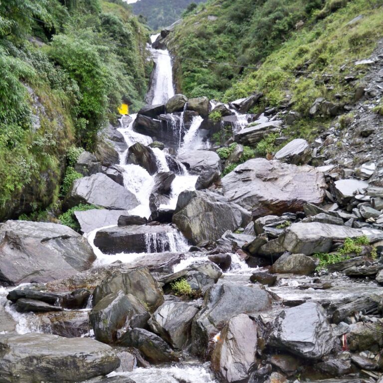 Read more about the article Discovering the Cascading Wonders of Himachal Pradesh