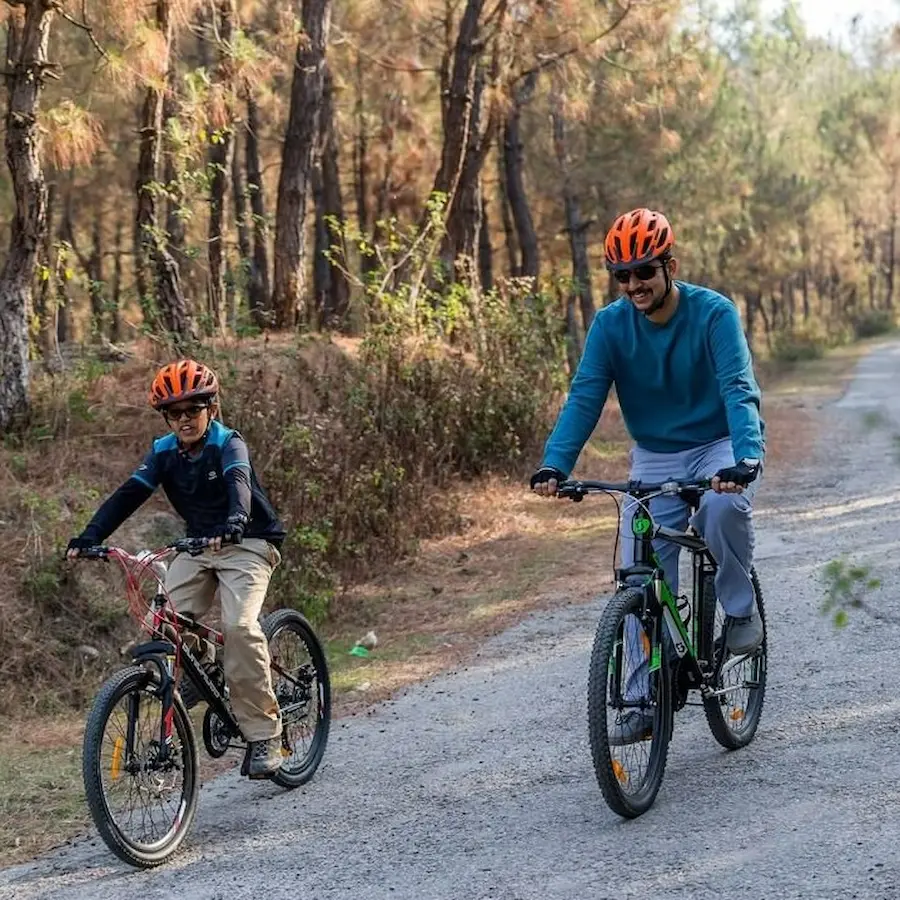 mountain biking in the best resort in himachal pradessh