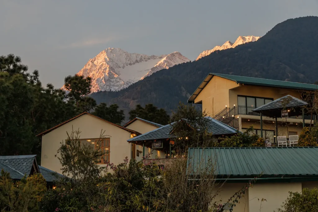 picture of a resort in palampur