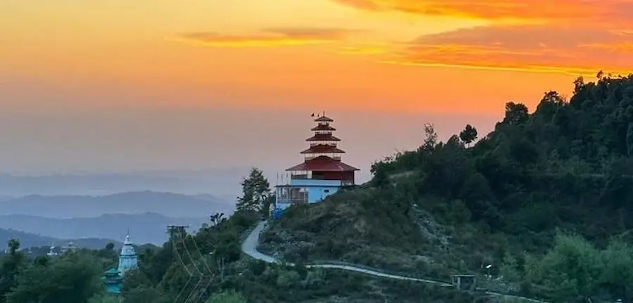 picture of nearby attractions from a resort in palampur