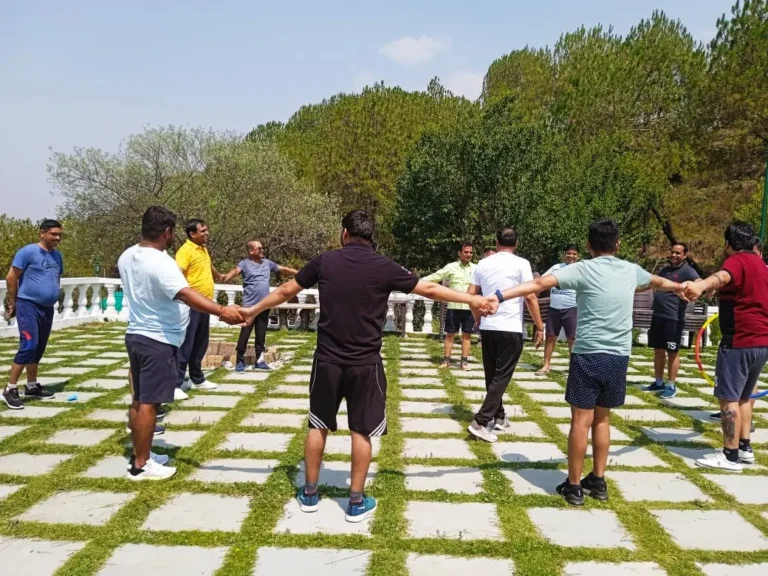 Read more about the article From Team Building to Team Bonding: Rethinking the Corporate Retreat